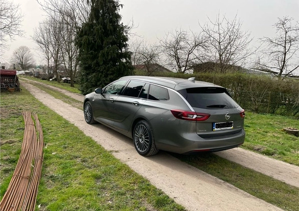 Opel Insignia cena 49500 przebieg: 378000, rok produkcji 2018 z Bytów małe 497